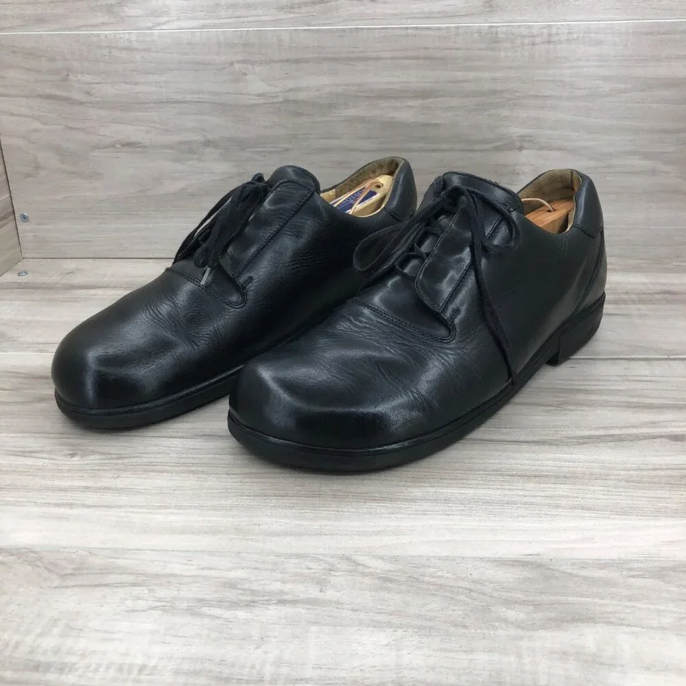 Highlander black leather
